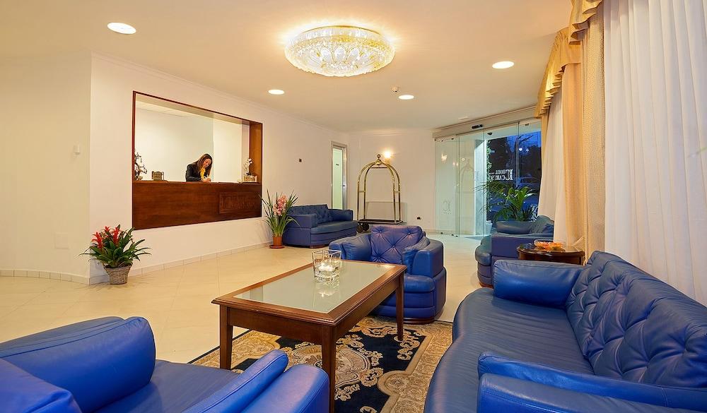 Hotel Caruso 마사루브렌세 외부 사진