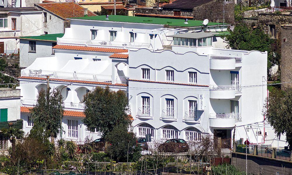 Hotel Caruso 마사루브렌세 외부 사진