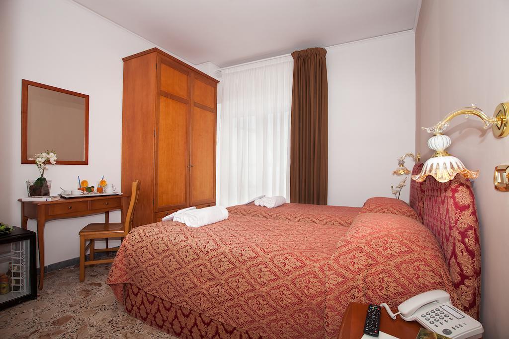 Hotel Caruso 마사루브렌세 외부 사진